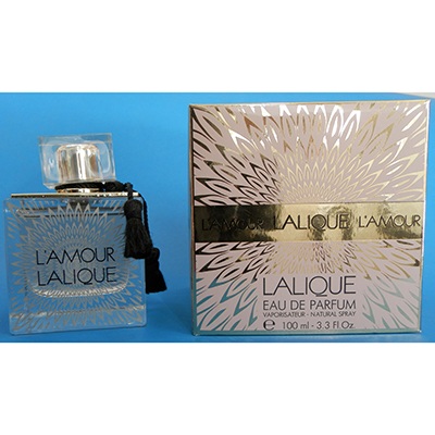 Imagen oficial de Perfume publicada por OECD