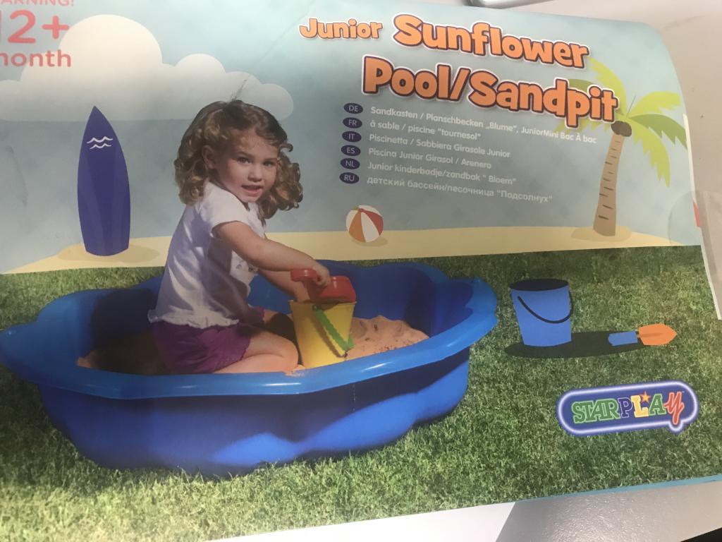 Imagen oficial de Starplay Junior Sunflower Pool publicada por OECD