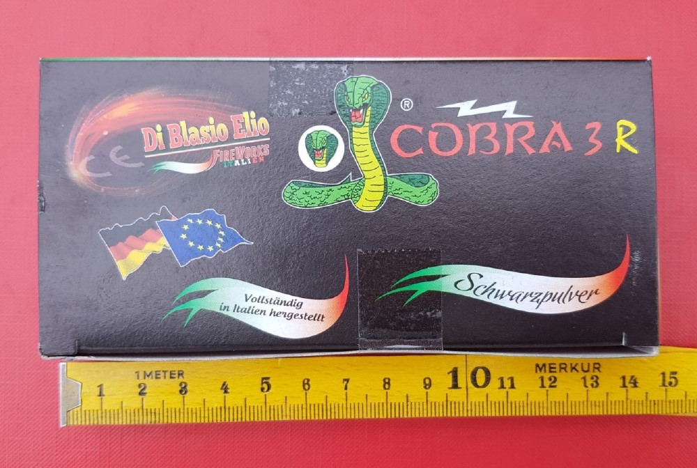 Imagen oficial de Fireworks ; Di Blasio Elio Fireworks ; Cobra 3R publicada por OECD