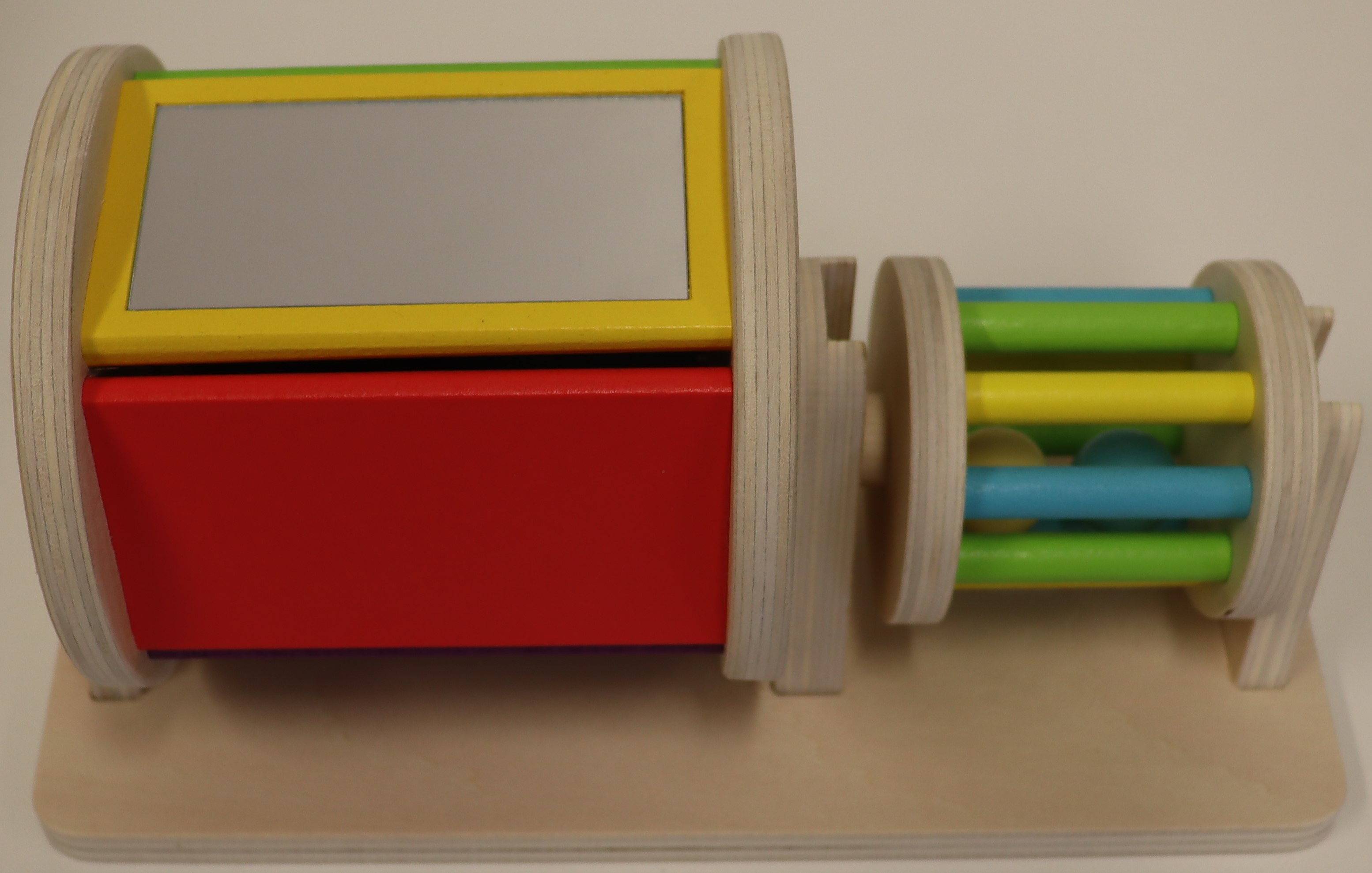 Imagen oficial de Wooden toy set ; Unknown ; Rolling Drum publicada por OECD 4
