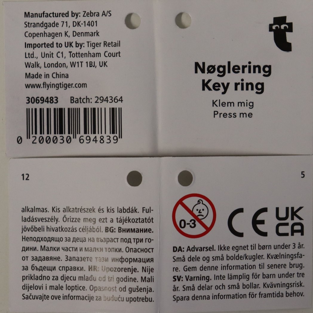 Imagen oficial de Key ring with toy ; Flying Tiger Copenhagen ; Noglering Key Ring publicada por OECD 3
