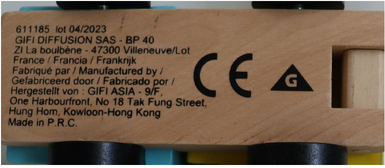 Imagen oficial de Wooden toy truck ; Little Storiz! 24m+ ; Fahrzeug LKW Kipper aus Holz publicada por OECD 3