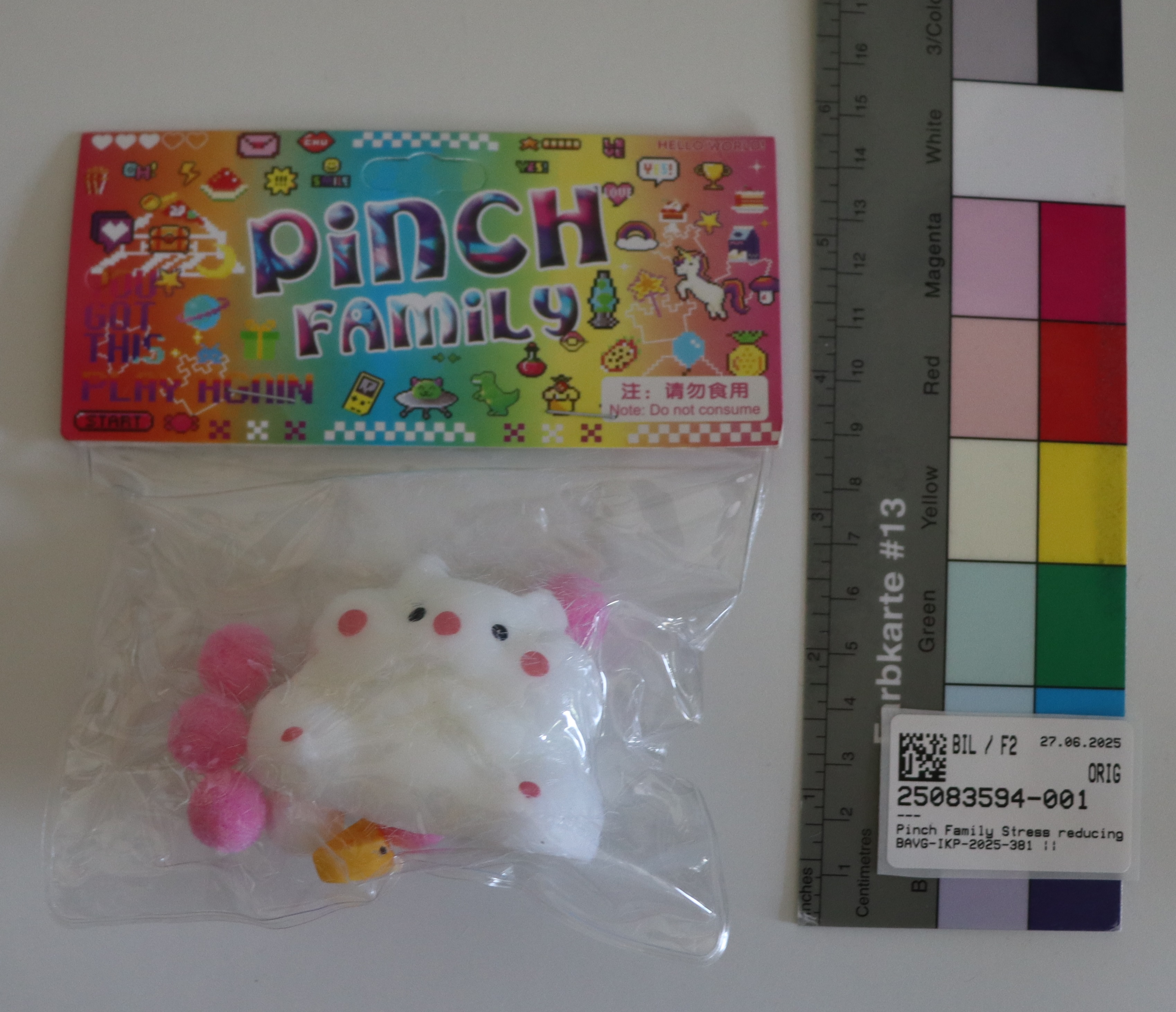 Imagen oficial de Stress ball toy ; Pinch Family ; Stress reducing Toys publicada por OECD