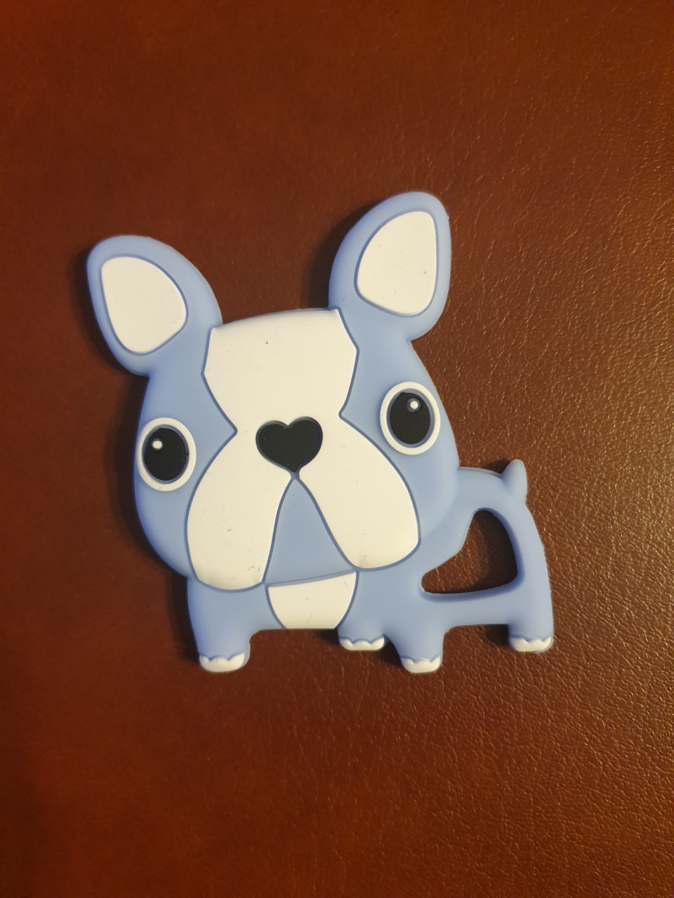 Imagen oficial de Giraffe and Bulldog-Shaped Teethers publicada por OECD 2