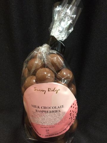 Imagen oficial de Sunny Ridge Milk Chocolate Raspberries 260g publicada por OECD
