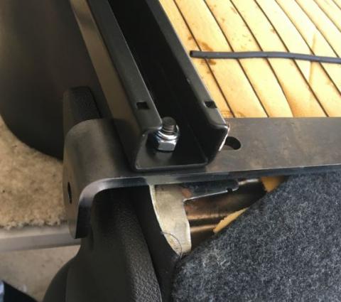 Imagen oficial de Various Seat Adapter Kits for Falcon BA-FGX and Commodore VE Seats publicada por OECD 2