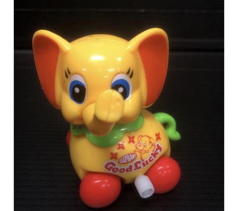 Imagen oficial de Soft Building Assembly Series - Animal Bath Sets and Wind-Up Elephant and Kangaroo publicada por OECD 2