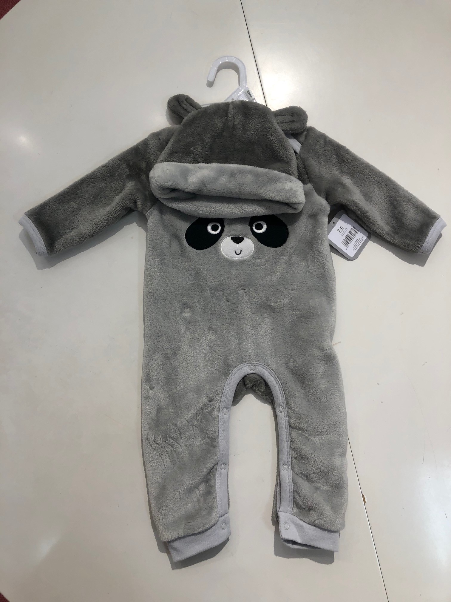 Imagen oficial de Bon Bebe and Rene Rofe Infant Rompers publicada por OECD 4