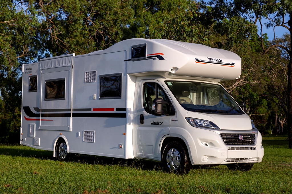 Imagen oficial de Talvor Euro Deluxe (Iveco Daily), Euro Star (Iveco Daily) and Hayman Slide-Out Motorhomes & Winnebago Airlie, Burleigh, Coogee, Iluka, Jervis, Kirra and Whitehaven Motorhomes & Windsor Simpson and Flinders Motorhomes publicada por OECD 3
