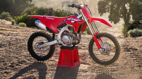 Imagen oficial de Honda CRF450R Motorcycle MY2021 publicada por OECD