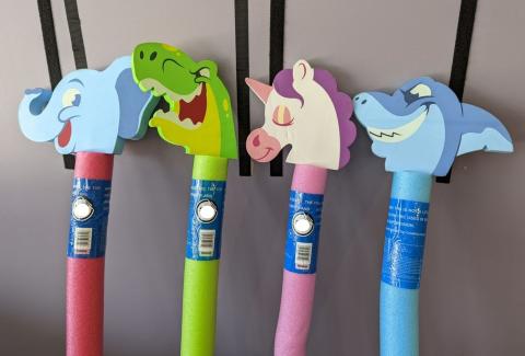 Imagen oficial de Bestway Aqua Bone Assorted Characters Pool Noodles publicada por OECD