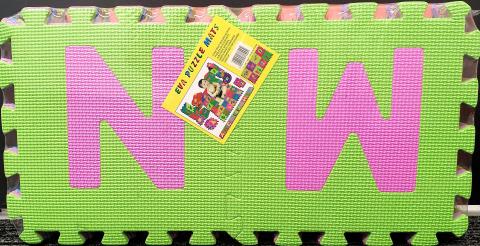 Imagen oficial de EVA Puzzle Mat publicada por OECD