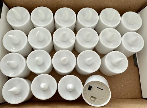 Imagen oficial de LED Tea Light Candles 24 Pack publicada por OECD