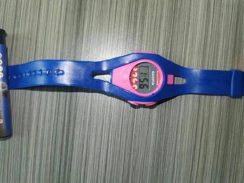 Imagen oficial de Surprise 5 - Flavoured Drink 250mL with Toy Watch publicada por OECD
