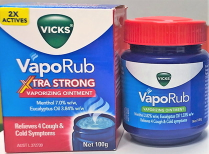 Imagen oficial de Vicks VapoRub Xtra Strong 100g publicada por OECD