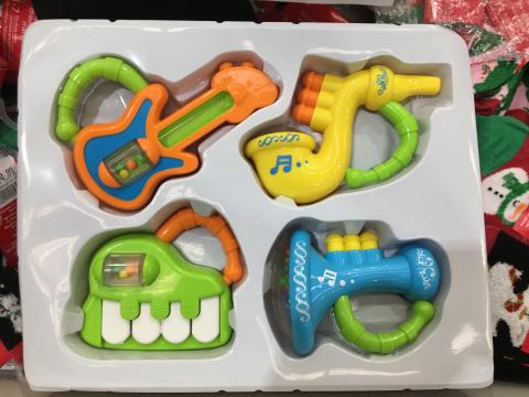 Imagen oficial de Dimmeys - Babe Rattle 4 Piece and 7 Piece Set publicada por OECD