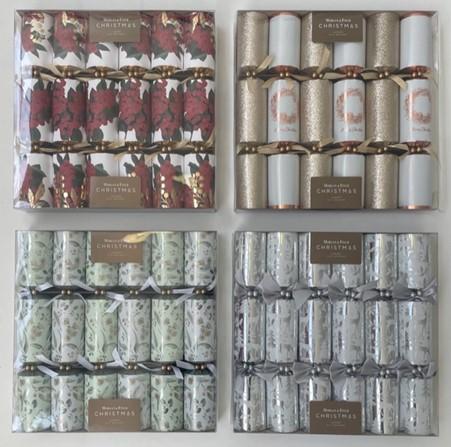 Imagen oficial de Bed Bath N’ Table - Morgan & Finch – Christmas Bon Bon Sets - Small Torch publicada por OECD