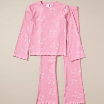 Imagen oficial de Bunny Cotton Rib Pyjama Set, Rib Heart Cotton Pyjama Set, Disney Bambi Cotton Rib Pyjama Set publicada por OECD