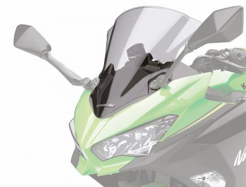 Imagen oficial de Kawasaki Ninja 400 (EX400G/L) motorcycle accessory windscreen publicada por OECD