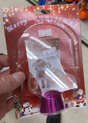 Imagen oficial de Smart Dollar - various novelty items containing button batteries publicada por OECD