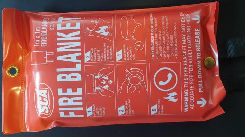 Imagen oficial de SCA fire blanket 1m x 1m publicada por OECD