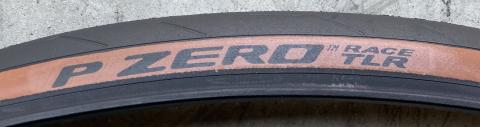 Imagen oficial de 28-622 P ZERO Race TLR and TLR Classic bicycle tyres publicada por OECD 4