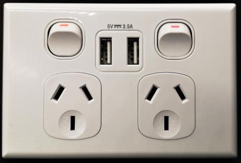 Imagen oficial de Double USB powerpoint publicada por OECD 2