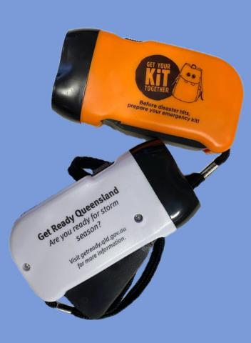Imagen oficial de Queensland Fire and Emergency Services (QFES) - QFES Dynamo Torch publicada por OECD