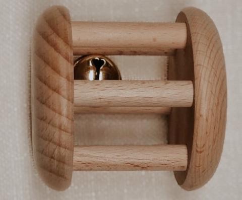 Imagen oficial de Bell Shaker toy publicada por OECD