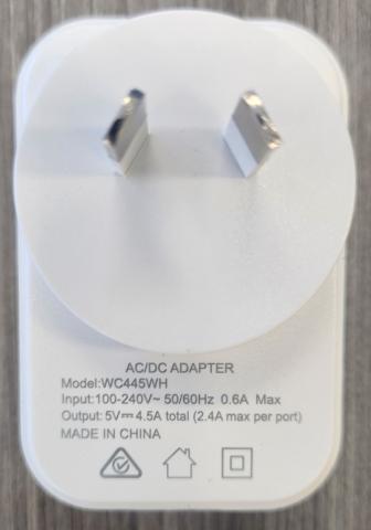 Imagen oficial de Comsol 4 Port USB Wall Charger 4.5A - sold at Officeworks publicada por OECD 2