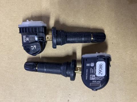 Imagen oficial de ARB tyre pressure monitoring system (TPMS) sensor publicada por OECD