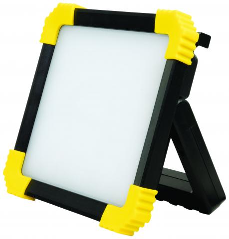 Imagen oficial de Detroit 30W 2400 and 50W 4000 lumen LED work lights publicada por OECD