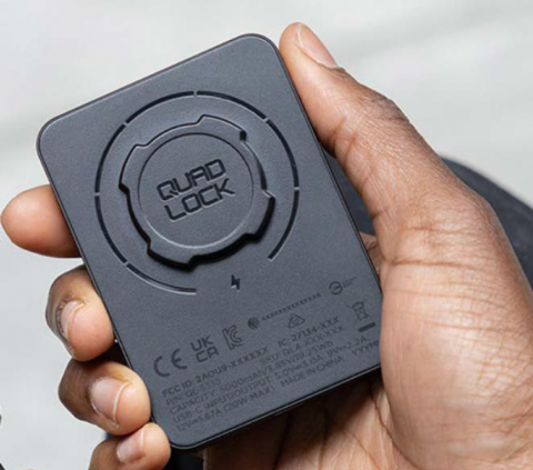 Imagen oficial de Quad Lock MAG battery pack publicada por OECD
