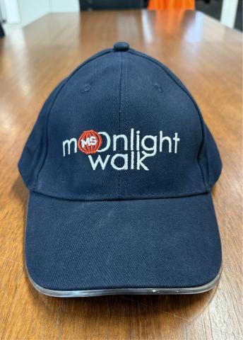 Imagen oficial de MS Moonlight Walk cap with light-up peak publicada por OECD