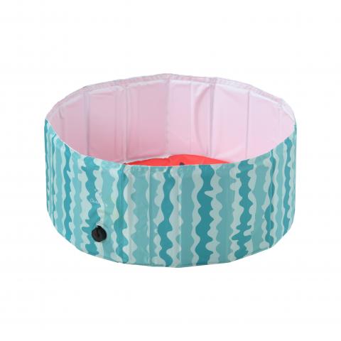 Imagen oficial de Charlie's Pet Pool publicada por OECD 2