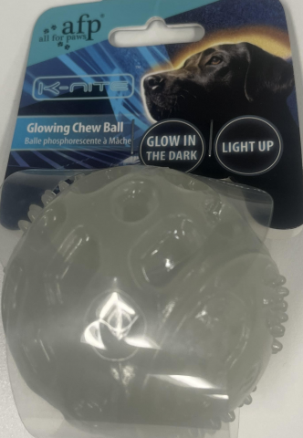 Imagen oficial de All For Paws K Nite Glowing Chew Dog Ball publicada por OECD