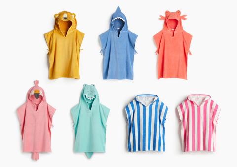 Imagen oficial de Children's Poncho with ties (updated) publicada por OECD