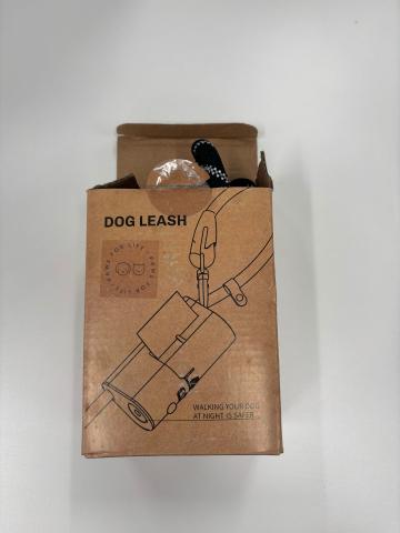 Imagen oficial de Paws For Life LED Dog Lead publicada por OECD 2