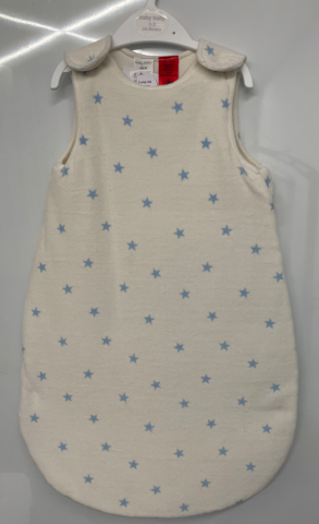 Imagen oficial de Velour sleeveless sleepbag publicada por OECD 2