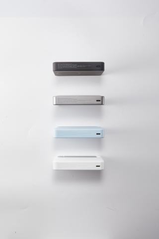 Imagen oficial de ESR wireless power banks publicada por OECD
