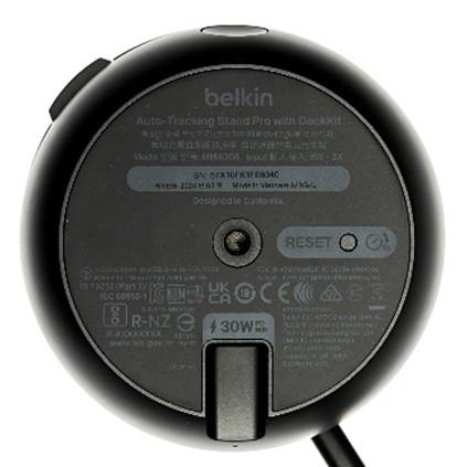 Imagen oficial de Belkin Auto-Tracking charging stand publicada por OECD 4