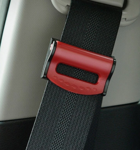 Imagen oficial de Seatbelt clamp – 2-piece set publicada por OECD 2