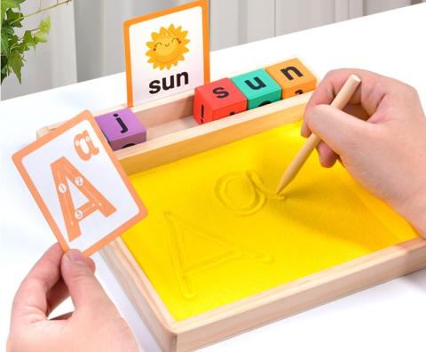 Imagen oficial de Montessori Sand Tray Writing Activity Set publicada por OECD 2