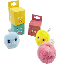 Imagen oficial de Pet Gravity chirping ball cat toy publicada por OECD 2