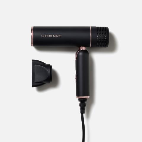Imagen oficial de Travel Hairdryer XDM 3600 publicada por OECD