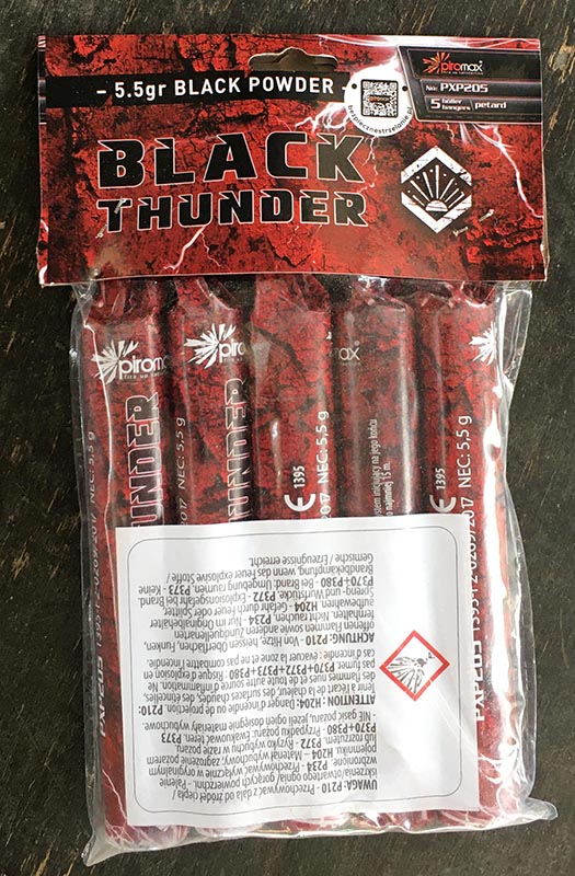 Imagen oficial de Fireworks ; Piromax ; Black Thunder publicada por OECD