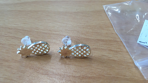 Imagen oficial de Earrings ; Unknown ; publicada por OECD 3