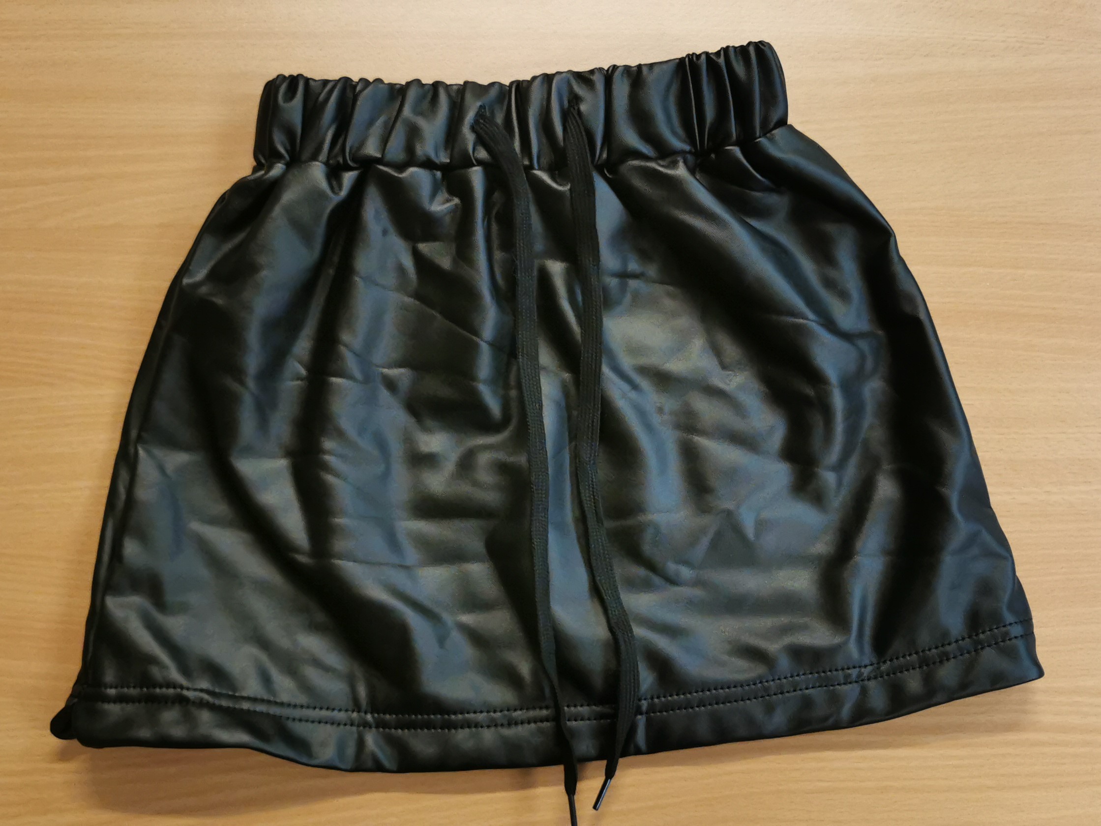 Imagen oficial de Children's skirt ; Zeeman ; publicada por OECD 2