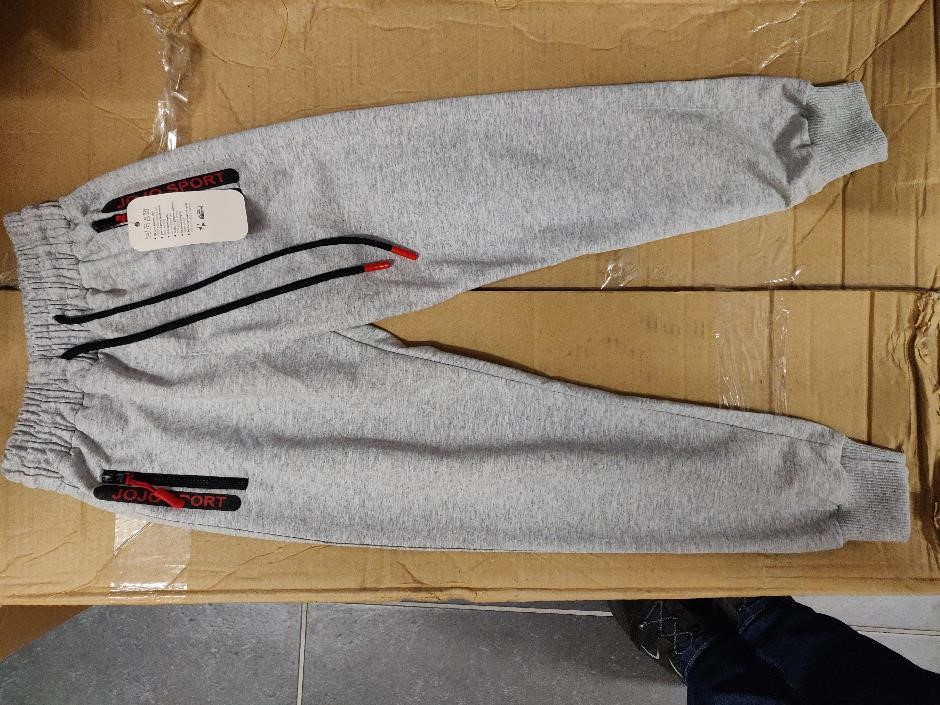 Imagen oficial de Children sport trousers ; jojo kids ; publicada por OECD