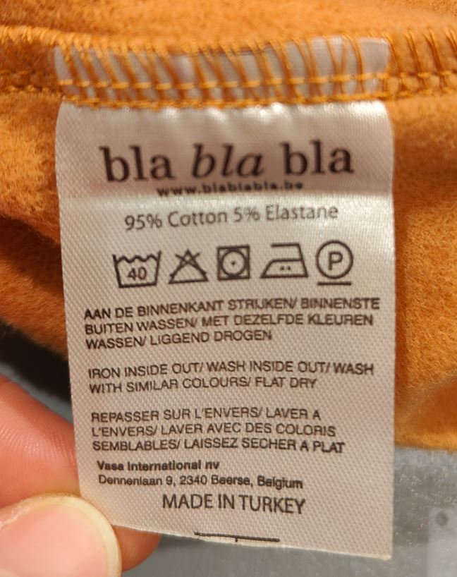 Imagen oficial de Children's trousers ; Bla Bla Bla ; publicada por OECD 2